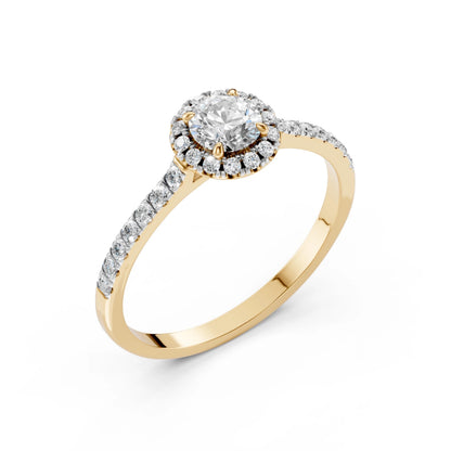 Пръстен с диаманти, сертифицирани от GIA(Gemological Institute of America ) – водещият световен стандарт за независима оценка на качеството.Всеки камък е гравиран микроскопично с уникален идентификационен номер, който съответства на официалния сертификат