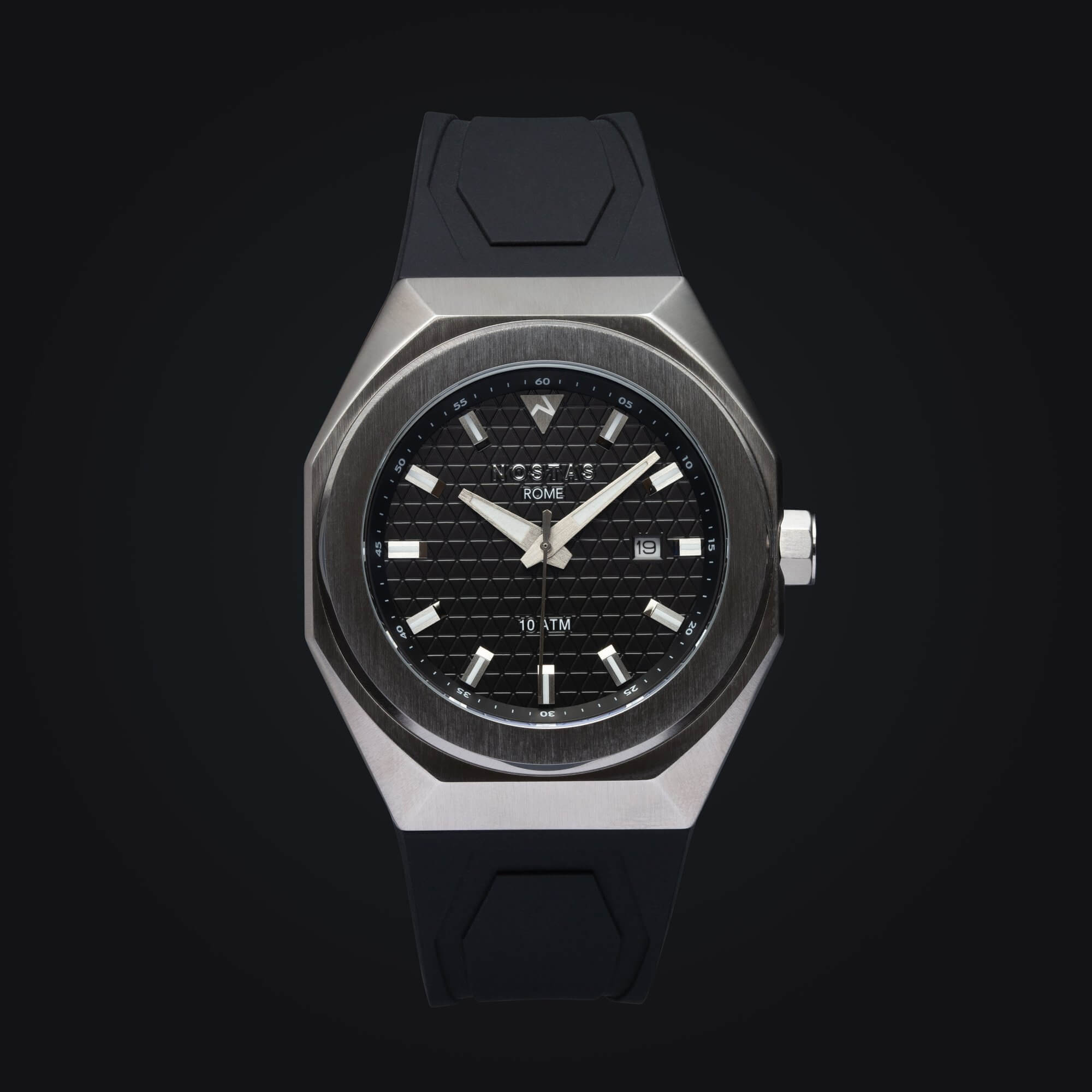 Часовник Nostas Monarchia 03