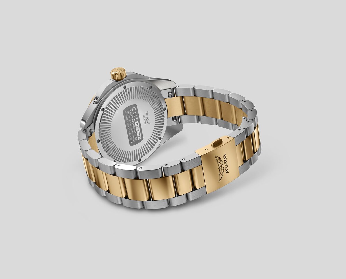 Мъжки часовник Aviator Airacobra Gmt V.1.37.3.308.5