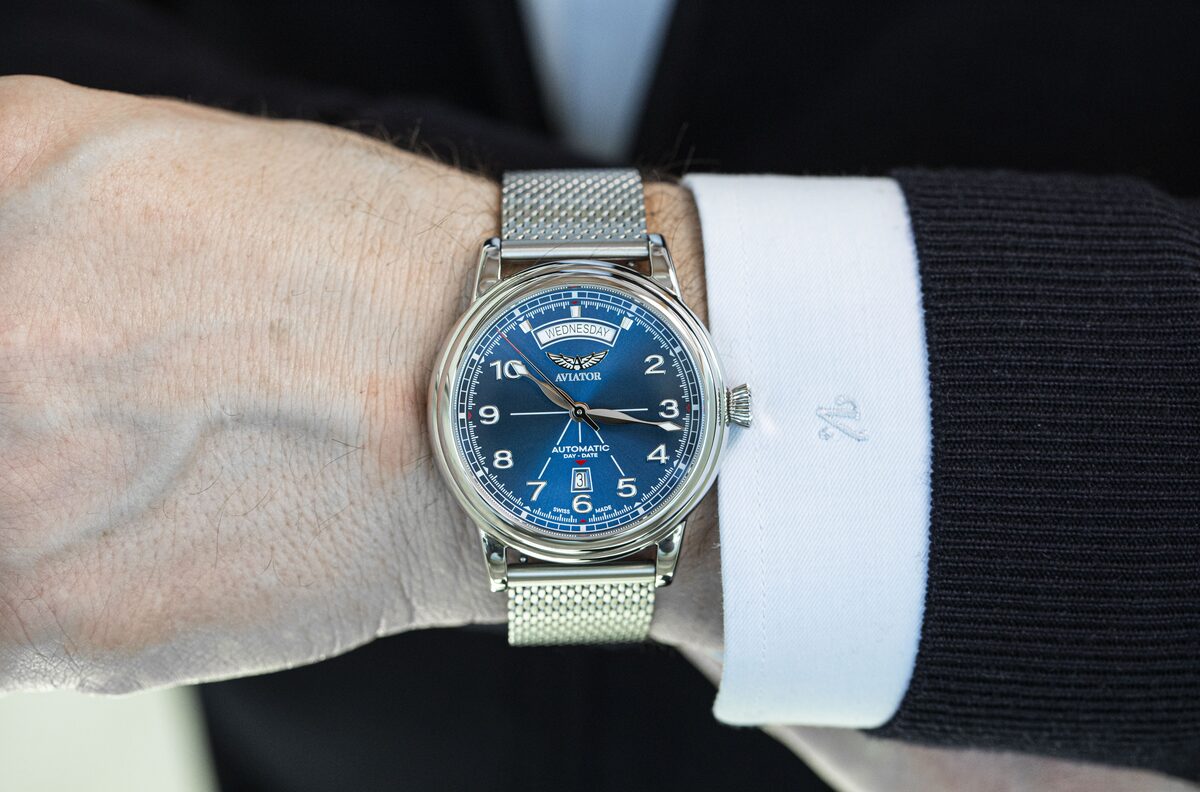 Мъжки часовник Aviator Douglas Day-Date V.3.44.0.401.5 3